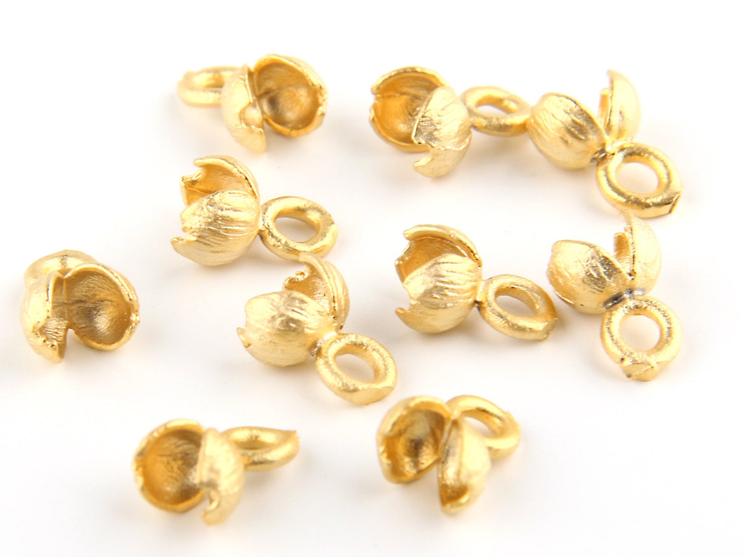 Gold Plated End Caps, Knot Cover Ends, 22k Matte GoldPlated, 10 pieces // GF-107